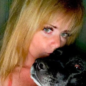 Meet your Posher, Kellie